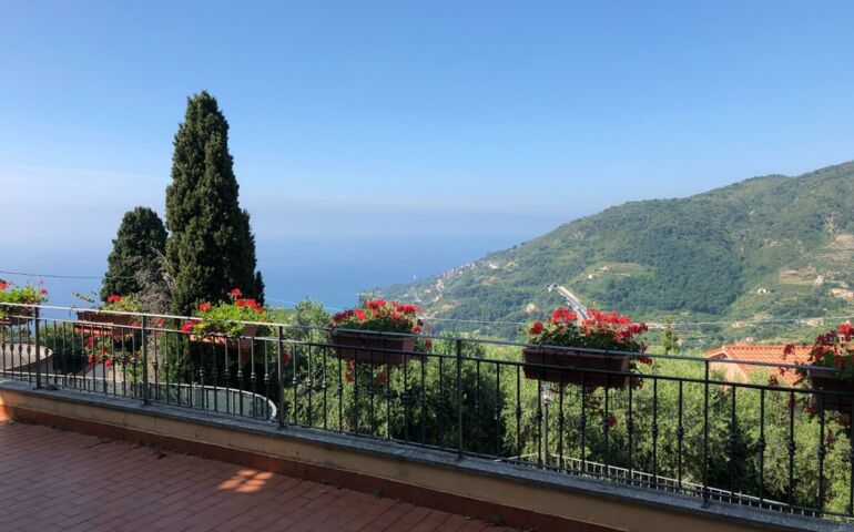 ITALIE - MAISON 20MIN DE MONACO