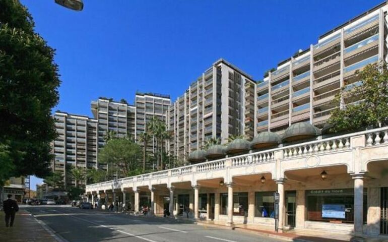 PARKING - PARK PALACE